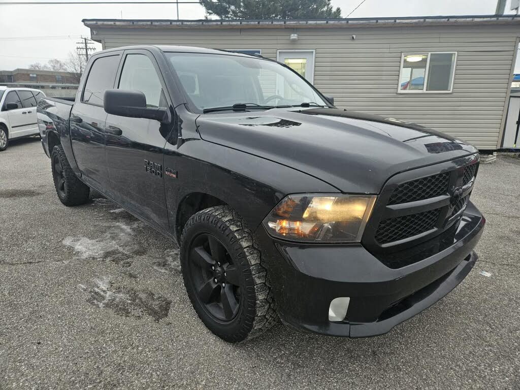 2017 RAM 1500 Express Crew Cab 4WD