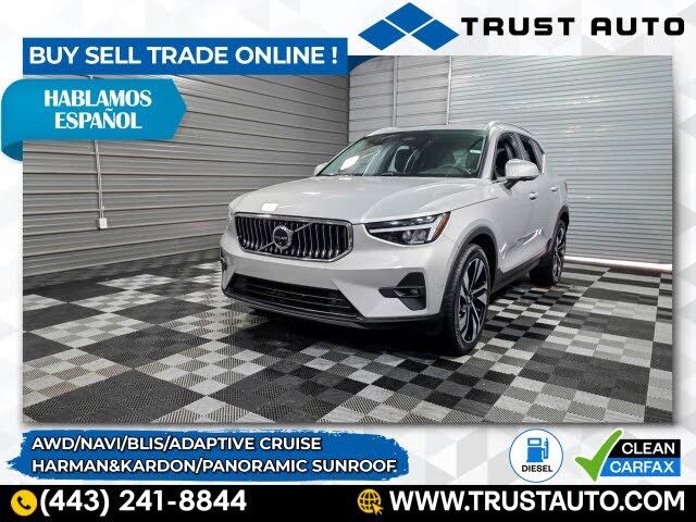 2023 Volvo XC40 B5 Ultimate Bright Theme AWD