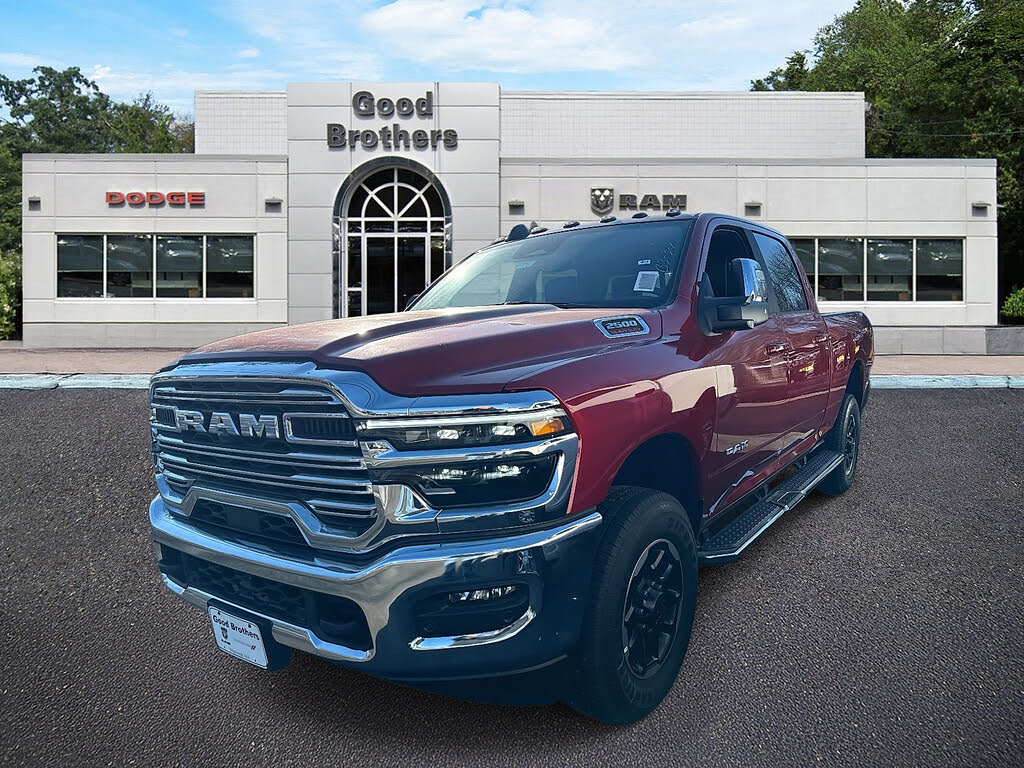 2026 RAM 2500 Laramie Crew Cab 4WD