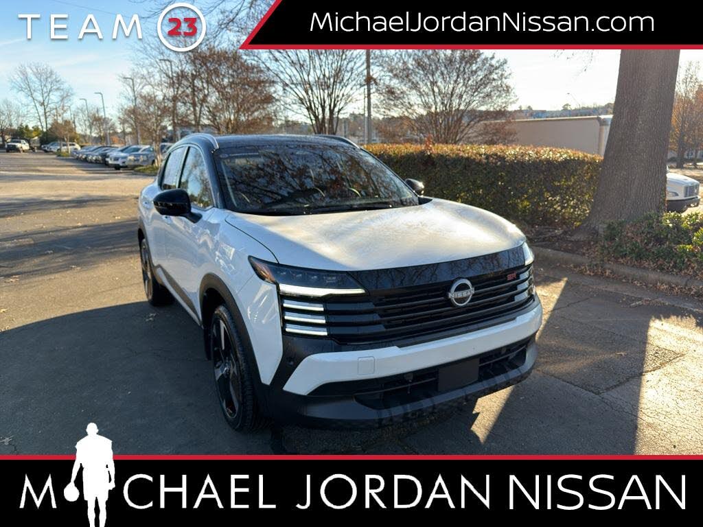 2025 Nissan Kicks SR AWD