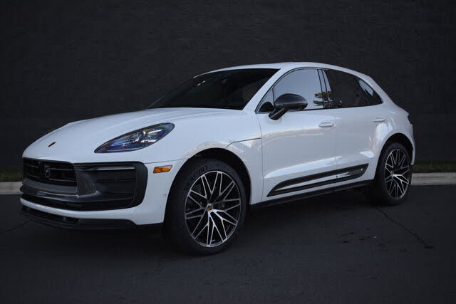 2025 Porsche Macan T AWD