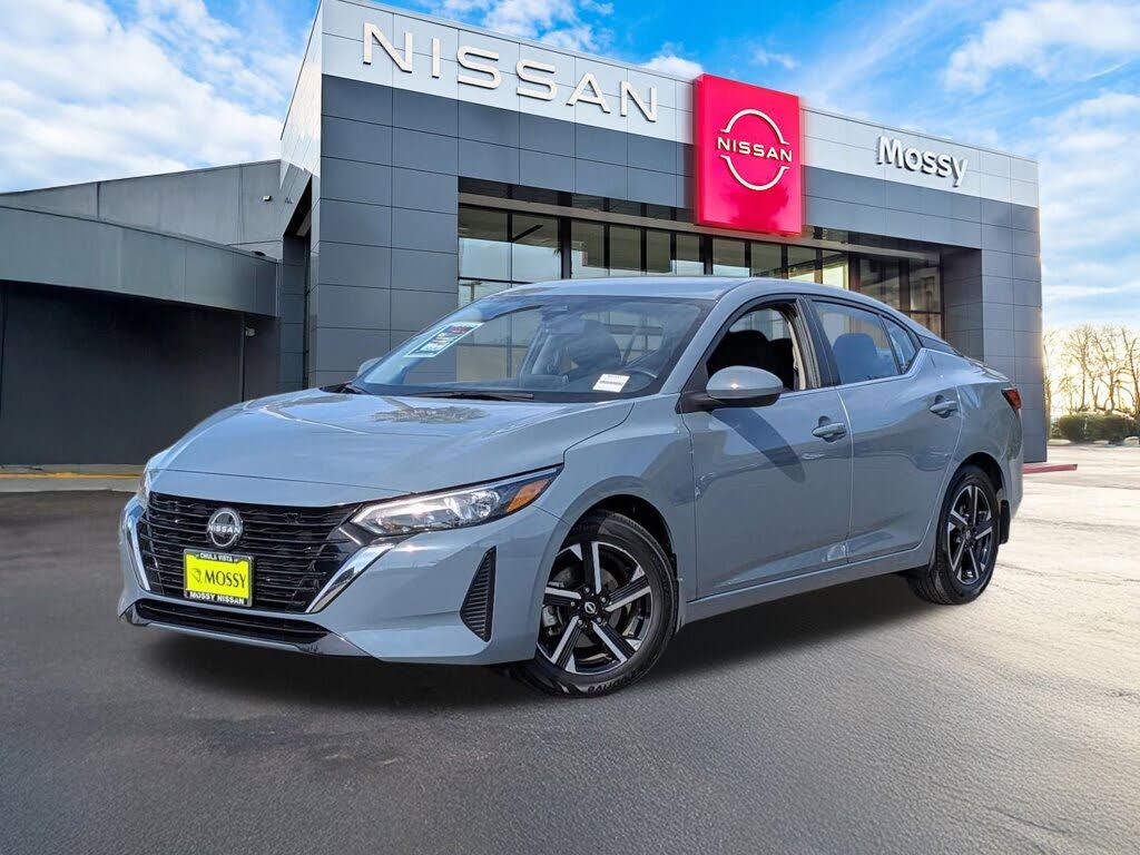 2025 Nissan Sentra SV FWD