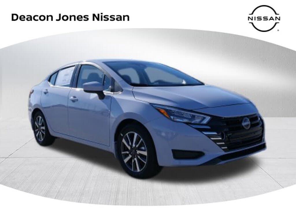2025 Nissan Versa SV FWD