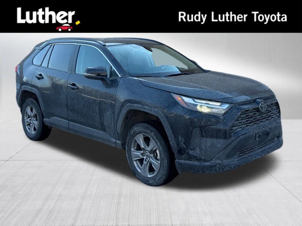 2025 Toyota RAV4 XLE AWD