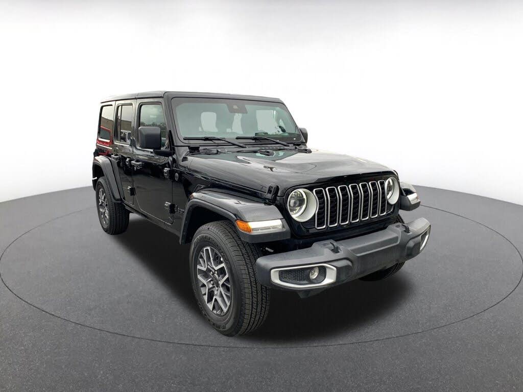 2025 Jeep Wrangler Sahara 4-Door 4WD