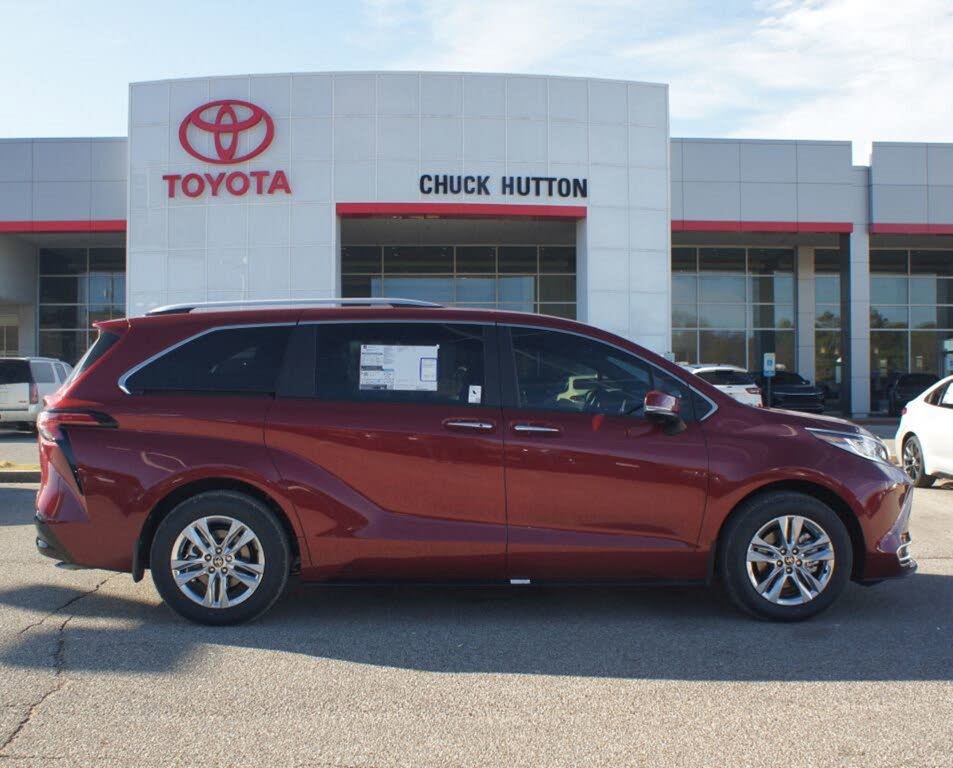 2026 Toyota Sienna Limited 7-Passenger AWD