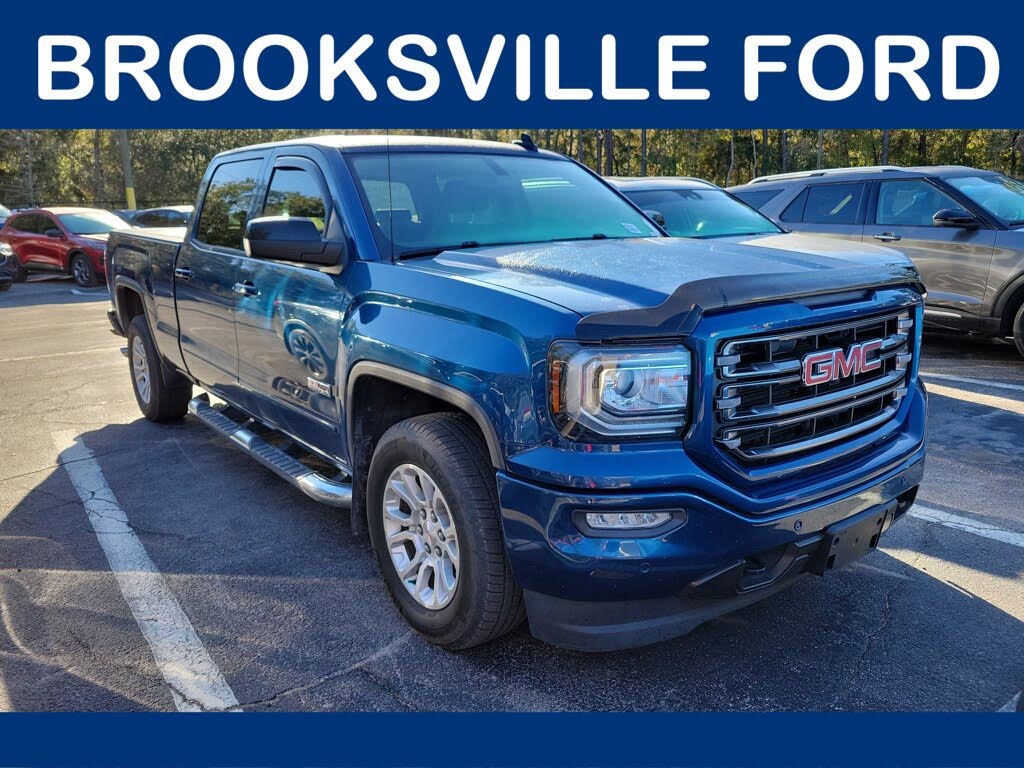 2017 GMC Sierra 1500 SLT Crew Cab 4WD