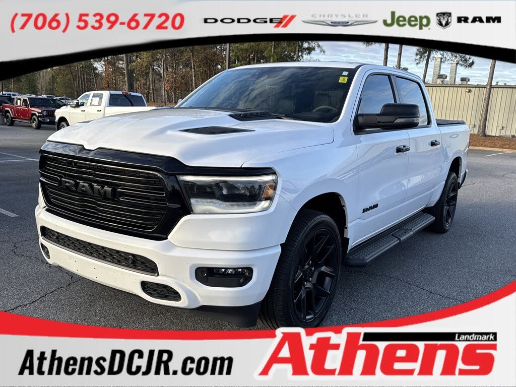 2023 RAM 1500 Laramie Crew Cab 4WD