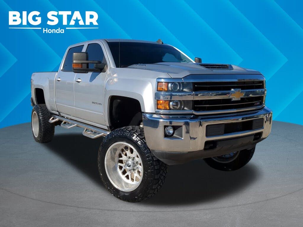 2018 Chevrolet Silverado 2500HD LT Crew Cab 4WD
