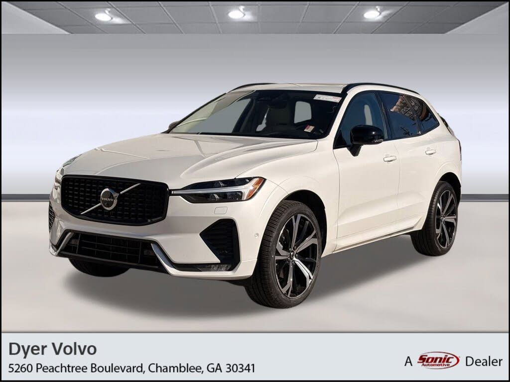 2024 Volvo XC60 B5 Ultimate Dark Theme AWD