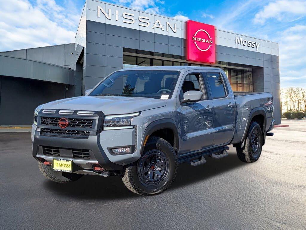 2026 Nissan Frontier PRO-4X Crew Cab LB 4WD