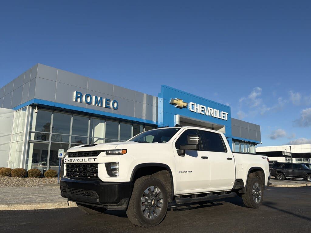 2023 Chevrolet Silverado 2500HD Custom Crew Cab 4WD