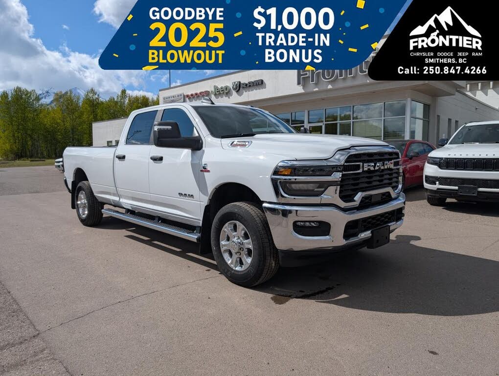 2025 RAM 3500 Big Horn Crew Cab LB 4WD