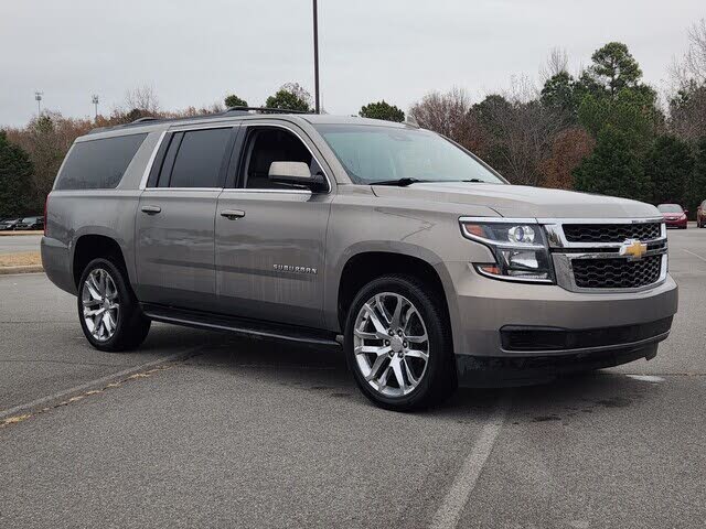 2017 Chevrolet Suburban 1500 LT RWD