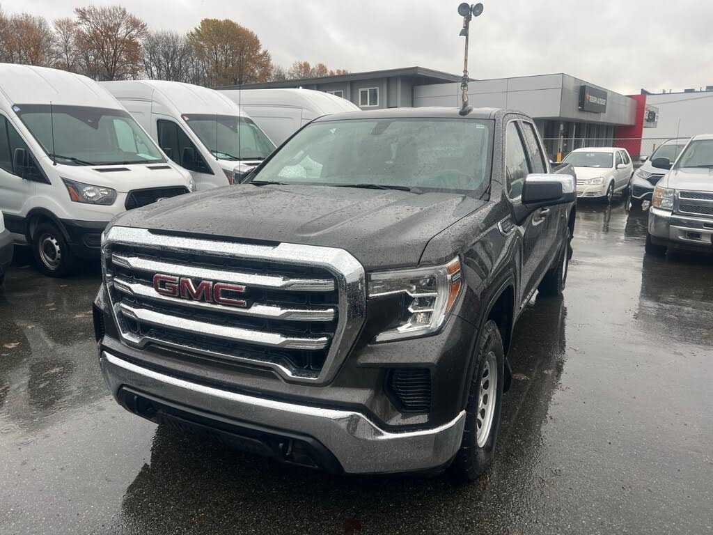 2021 GMC Sierra 1500 SLE Double Cab 4WD
