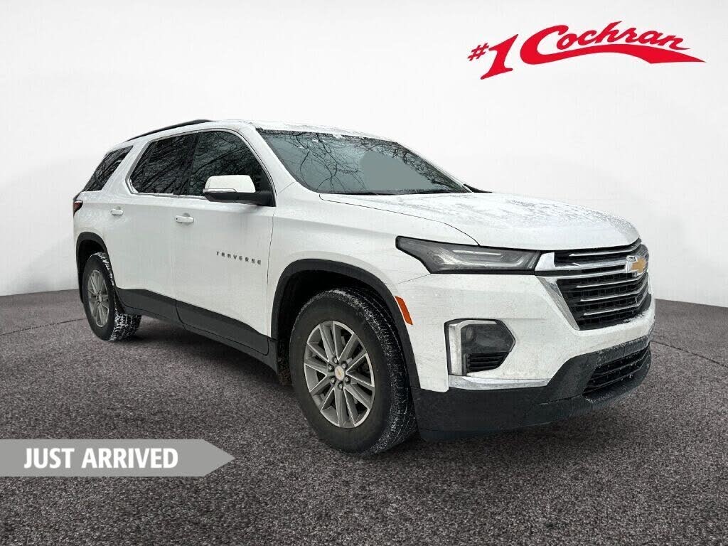 2023 Chevrolet Traverse LT Leather FWD