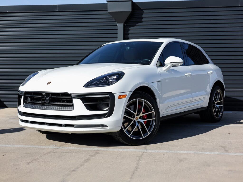 2022 Porsche Macan S AWD