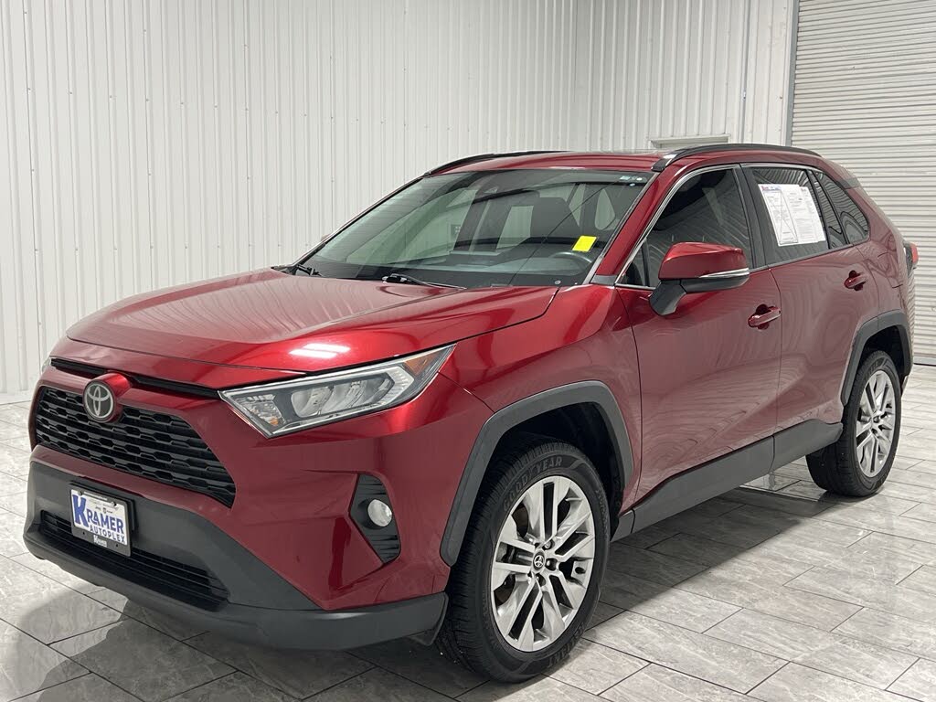 2020 Toyota RAV4 XLE Premium FWD