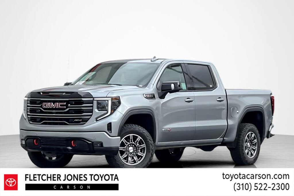 2025 GMC Sierra 1500 AT4 Crew Cab 4WD