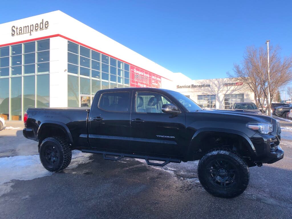 2016 Toyota Tacoma Double Cab V6 LB SR5 4WD