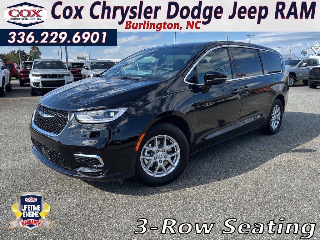 2025 Chrysler Pacifica Select FWD