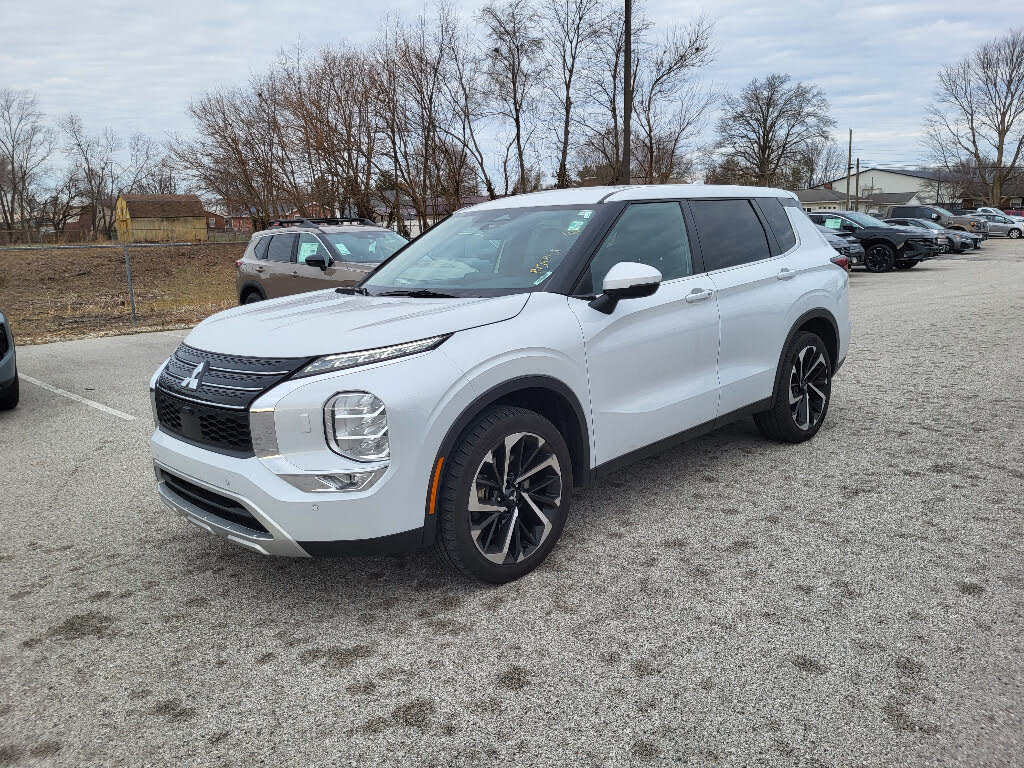 2024 Mitsubishi Outlander SE Black Edition S-AWC