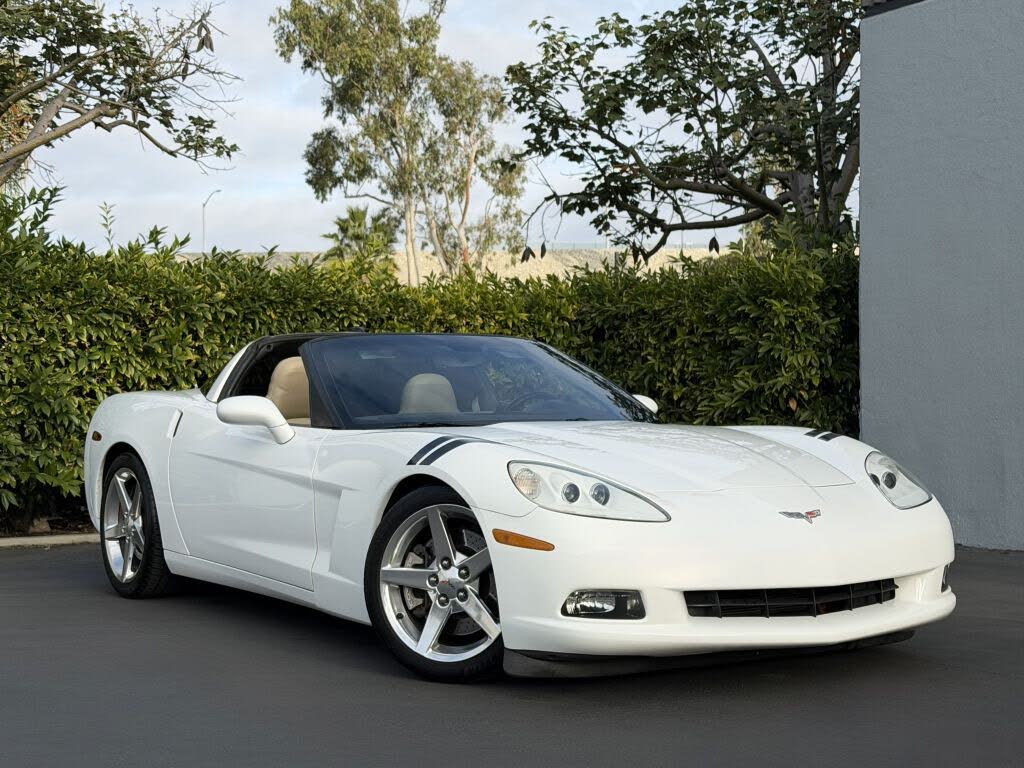 2005 Chevrolet Corvette Convertible RWD