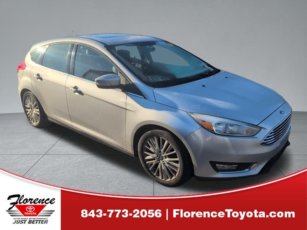 2017 Ford Focus Titanium Hatchback