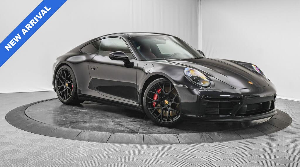 2024 Porsche 911 Carrera GTS Coupe RWD