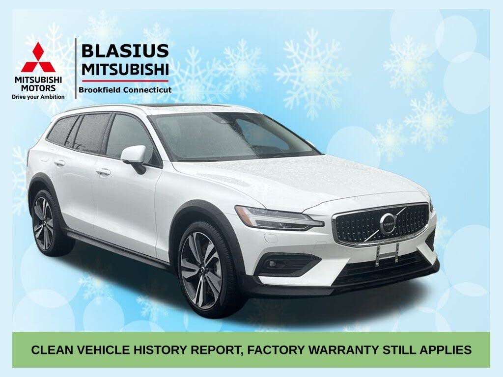 2025 Volvo V60 Cross Country B5 Plus AWD