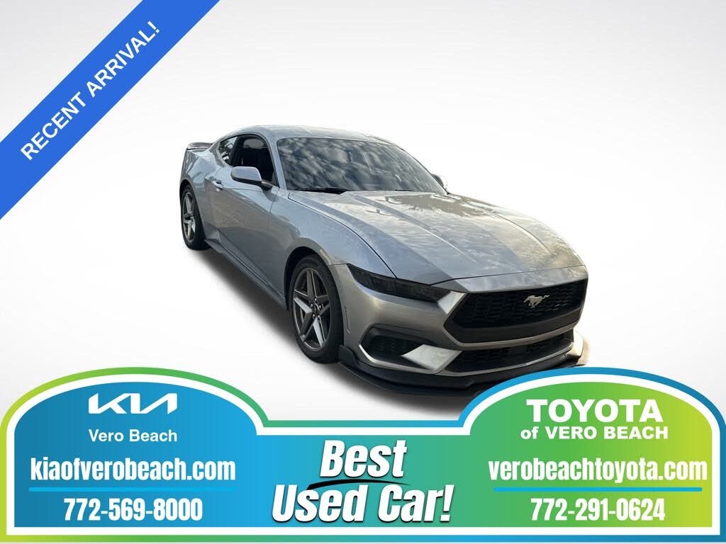 2025 Ford Mustang EcoBoost Fastback RWD