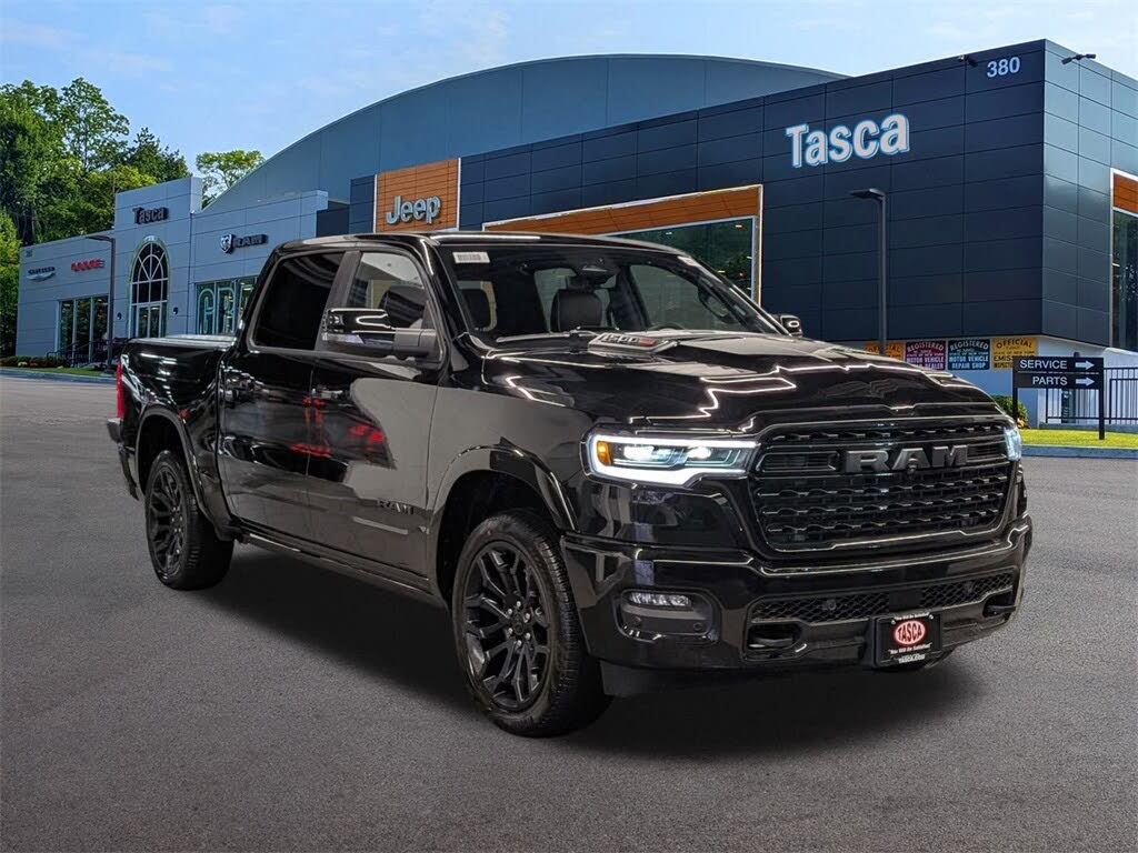 2025 RAM 1500 Limited Crew Cab 4WD