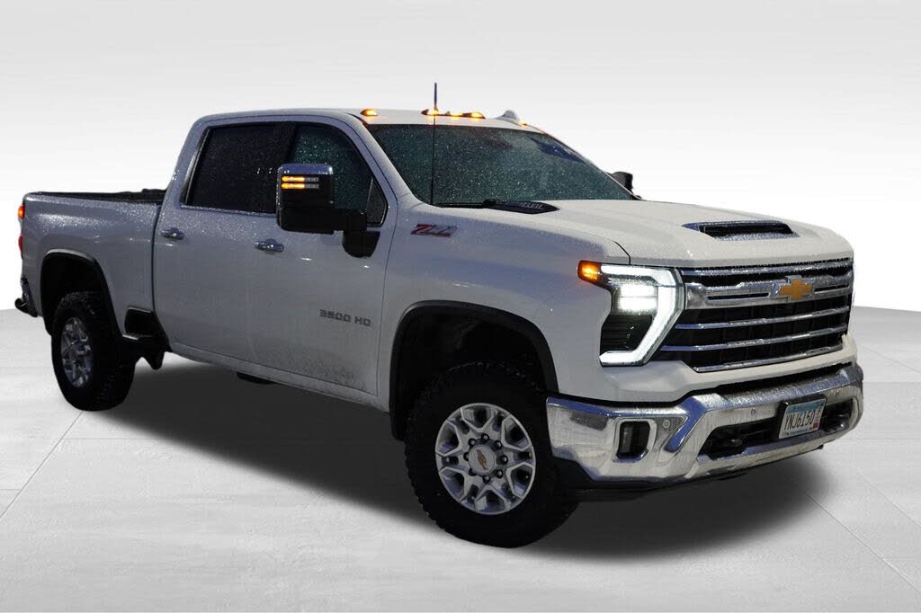 2024 Chevrolet Silverado 3500HD LTZ Crew Cab 4WD