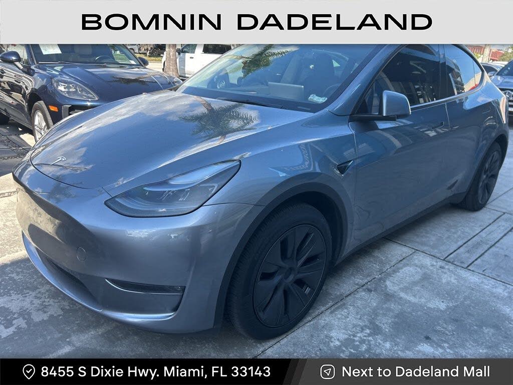 2025 Tesla Model Y Long Range AWD