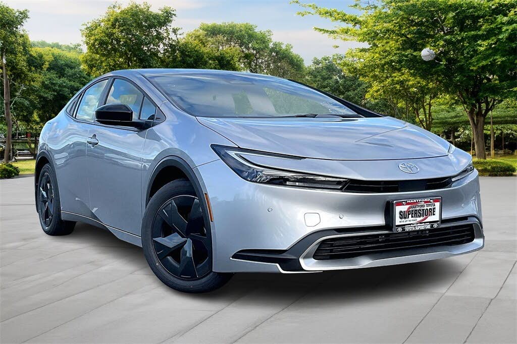 2026 Toyota Prius Plug-In Hybrid SE FWD