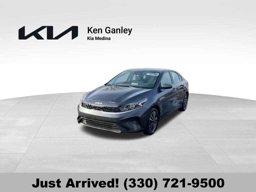 2024 Kia Forte LXS FWD