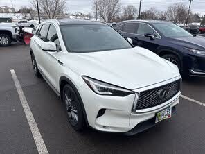 INFINITI QX50 Essential AWD