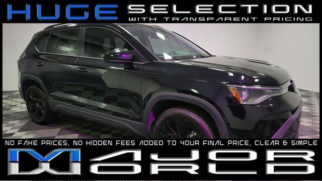 2025 Volkswagen Taos SE Black FWD