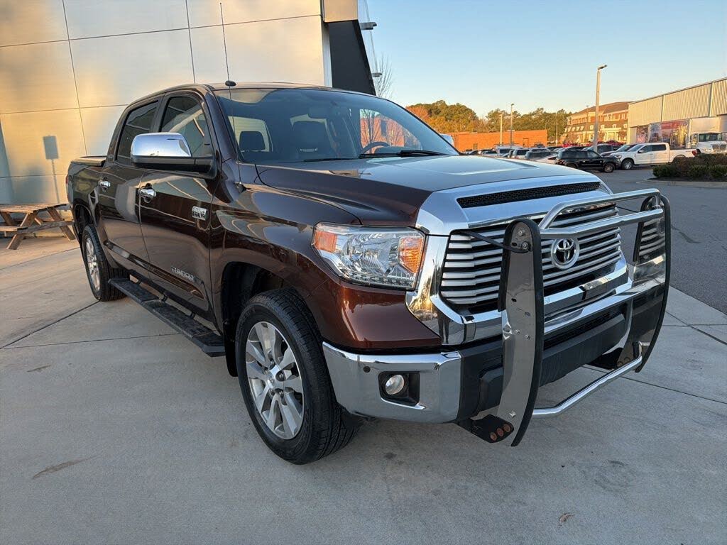2017 Toyota Tundra Limited CrewMax 5.7L FFV