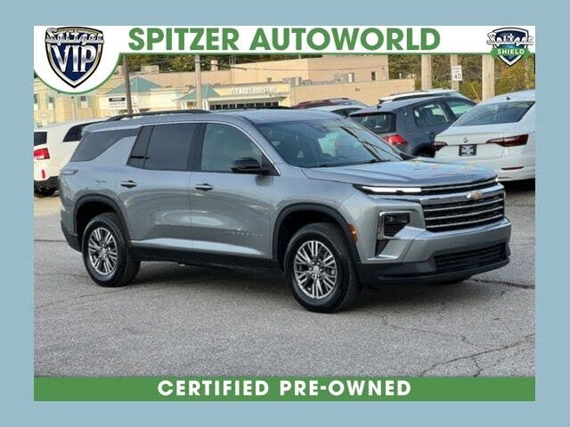 2025 Chevrolet Traverse LT FWD