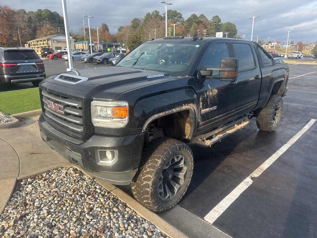 2017 GMC Sierra 2500HD SLT Crew Cab SB 4WD