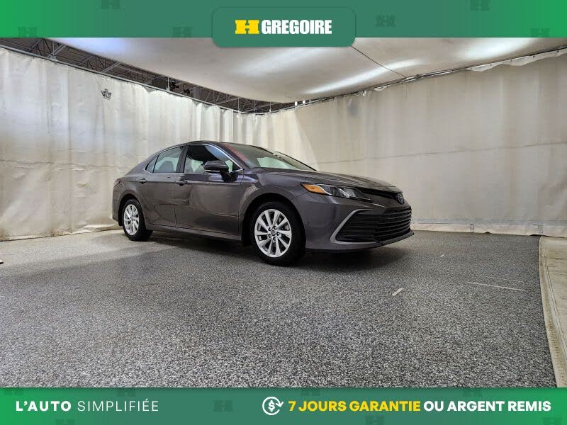 2023 Toyota Camry Hybrid LE FWD