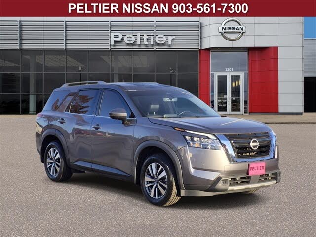 2023 Nissan Pathfinder SL FWD
