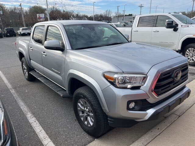 2018 Toyota Tacoma SR5 V6 Double Cab RWD