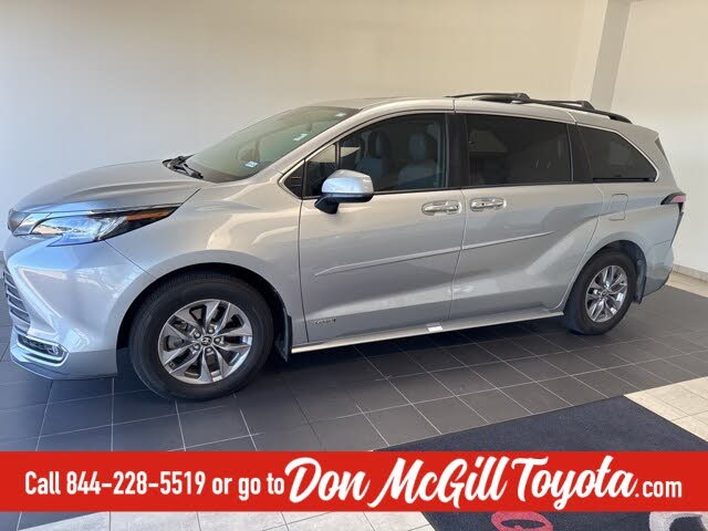 2021 Toyota Sienna XLE 7-Passenger FWD