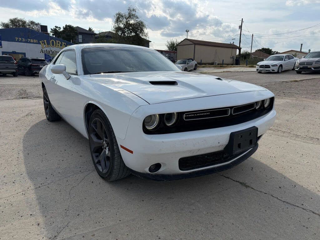 2018 Dodge Challenger SXT Plus RWD