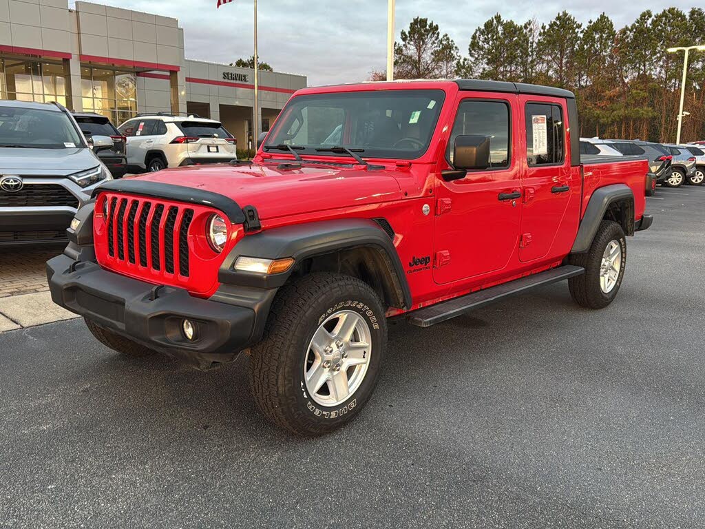 2020 Jeep Gladiator Sport S Crew Cab 4WD