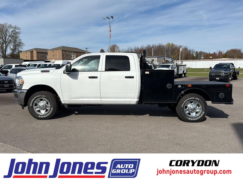 2024 RAM 2500 Tradesman Crew Cab LB 4WD