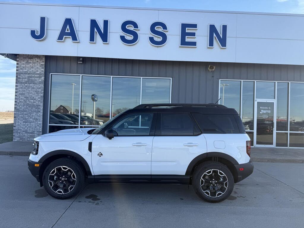 2025 Ford Bronco Sport Outer Banks AWD
