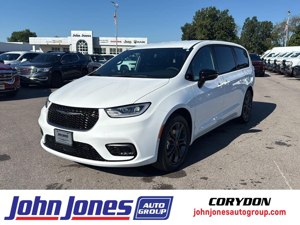 2026 Chrysler Pacifica Select FWD